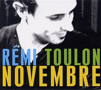 30-Toulon-Remi_Novembre_w.jpg - Rémi TOULON : "Novembre" Novembre inspire le pianiste Rémi Toulon. Au moment où les jours déclinent, où la nature fait le grand vide, lui imagine sa musique en couleurs. Il s'invente un Pays des Merveilles (Celia in Wonderland), se souvient qu'Aznavour aime aussi le jazz (La Bohème), s'appuie sur les fondamentaux du jazz (Mo'Better Blues) et imagine de nouveaux horizons (Belo Horizonte). On aimerait être aussi heureux qu'il souhaite l'être (I Want to Be Happy) mais il y a tant de trios de pianistes de nos jours que celui-ci ne fait guère la différence aussi talentueux que soient les protagonistes de ce projet.- Alien Beats Records 11ABRT053Rémi Toulon : piano, Fender Rhodes et Wurlitzer / Jean-Luc Aramy : contrebasse / Vincent Frade : batterie / + /  Laurence Allison : chant01. Belo Horizonte / 02. La Bohème / 03. Novembre / 04. Mo'Better Blues / 05. Morning Mood / 06. La Reine de Cœur / 07. I Want to Be Happy / 08. 7 temps de malheur / 09. Celia in Wonderland / 10. She's Leaving Home / 11. I'm a Homebody / 12. Early June / 13. James – Enregistré au studio de Meudon les 7, 8 et 9 janvier 2011.> http://www.myspace.com/remitoulon