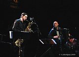 Eric Seva (saxophone baryton) et Lionel Suarez (accordéon).