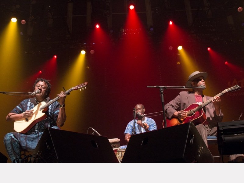 Habib Koite, Mama Kone, Eric Bibb ©© Sébastien Toulorge - 2016
