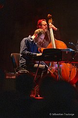 François Chesnel & Jean-Michel Charbonnel avec Louis Sclavis, Jazz dans les prés 2024, Manche, France.