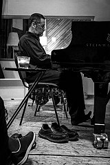 Bill Carrothers