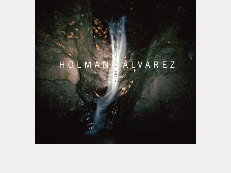 HOLMAN ÁLVAREZ . Hidden Objects