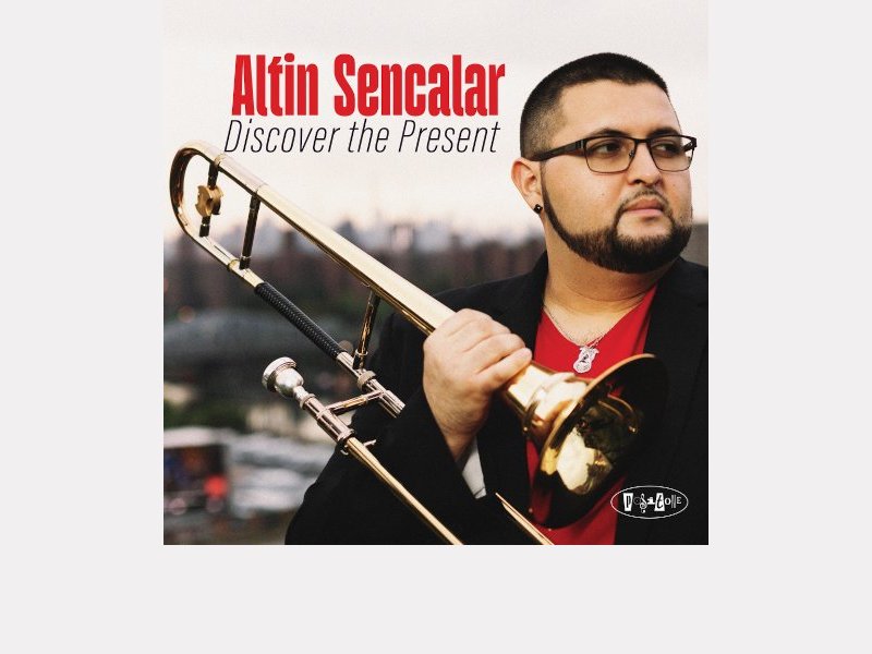 ALTIN SENCALAR . Discover the Present